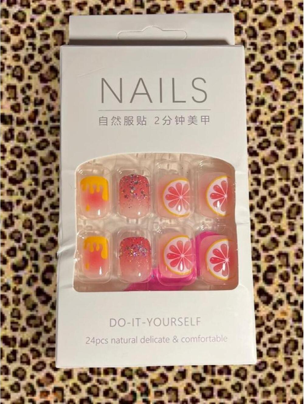 Grapefruit and glitter ombre press on nails